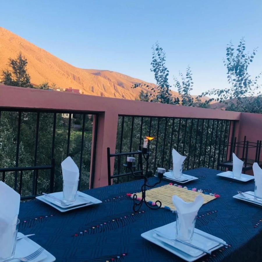 Auberge De La Riviere Du Dades Boumalne Dades Bagian luar foto