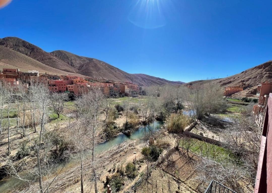 Auberge De La Riviere Du Dades Boumalne Dades Bagian luar foto