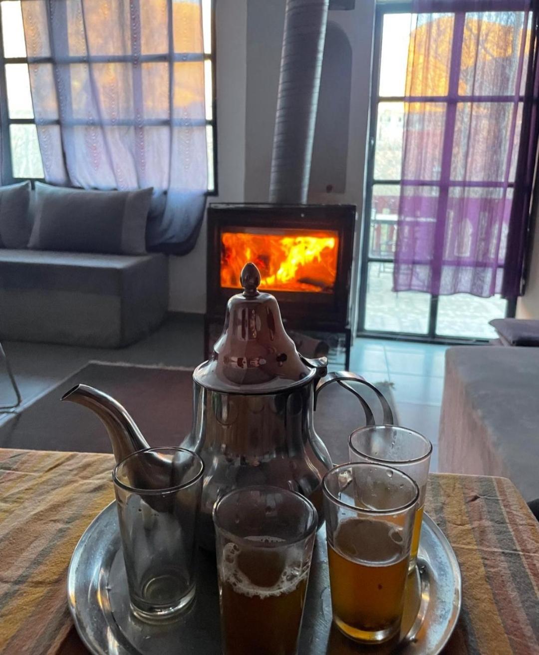 Auberge De La Riviere Du Dades Boumalne Dades Bagian luar foto